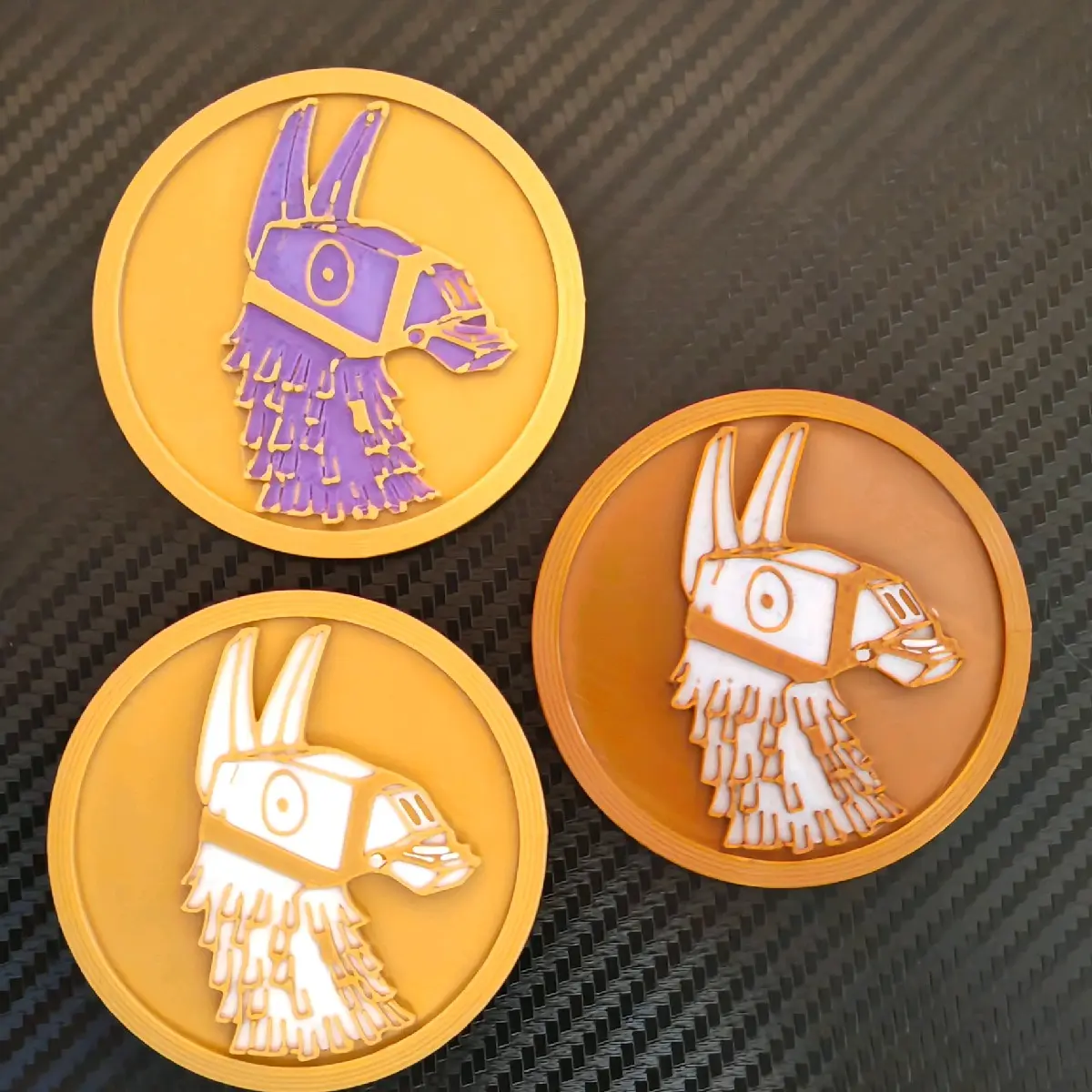 LOOT LLAMA Fortnite Medallion (Approx 7cm side to side) Same day dispatch, Secure tracked delivery trusted seller