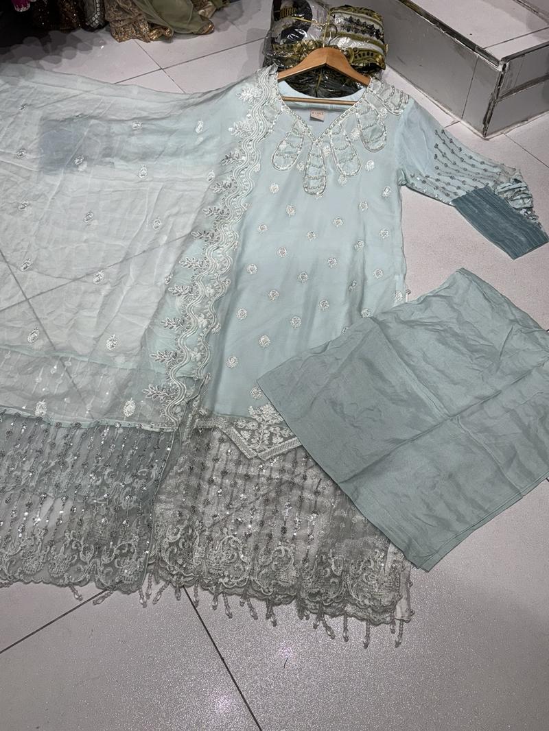 Product Introduction of 4 Colours AD’AAB salwar kameez dress 3 piece Pakistani white embroidered wedding edt S-XXL Womenswear 4
