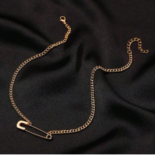 1pc Unique & Simple Safety Pin Necklace, Subtle Design Clavicle Chain Pendant, Personalized Couple Accessory unique engagement ring 4