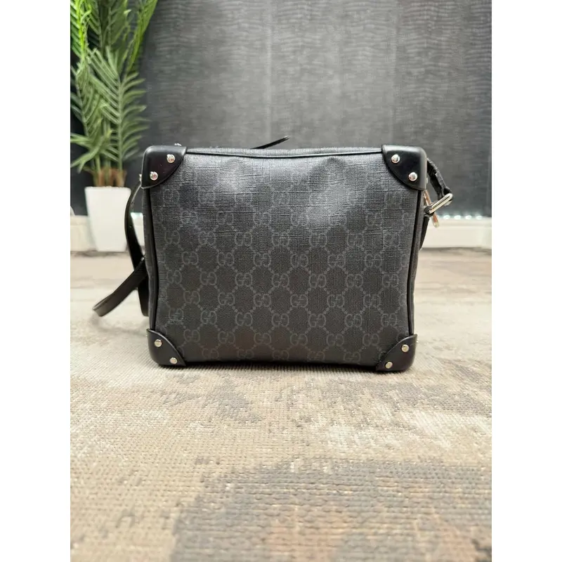 Preowned Gucci GG Supreme Soft Trunk Bag - Black 'ONE SIZE 1