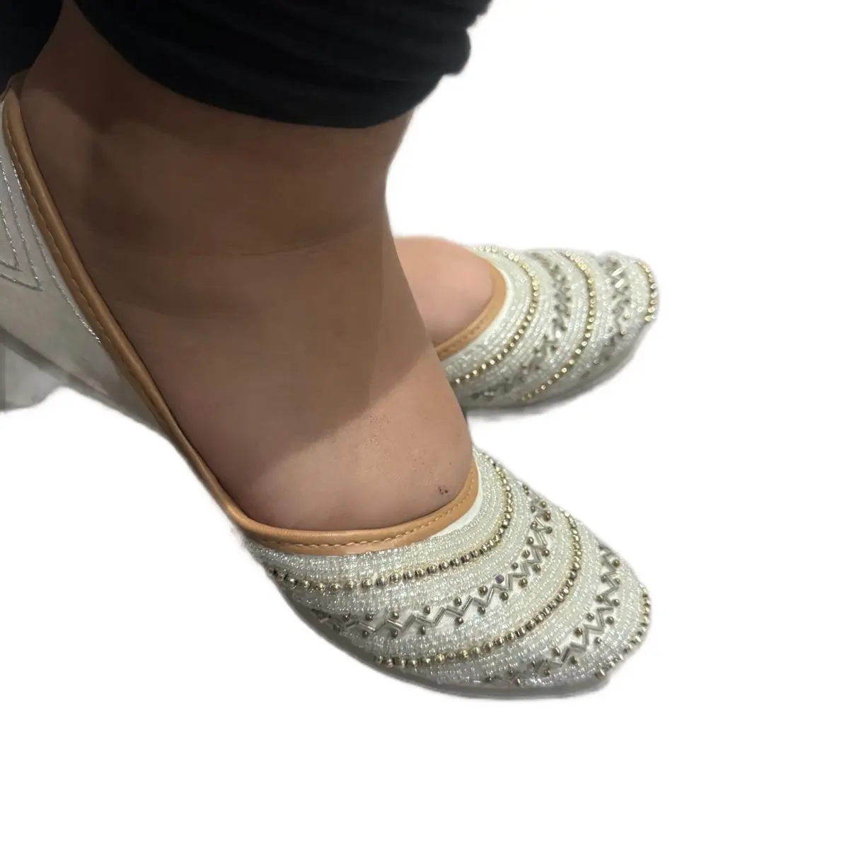 INDIAN SIZE Women’s Punjabi jutti with work design traditional women’s footwear INDIAN SIZE