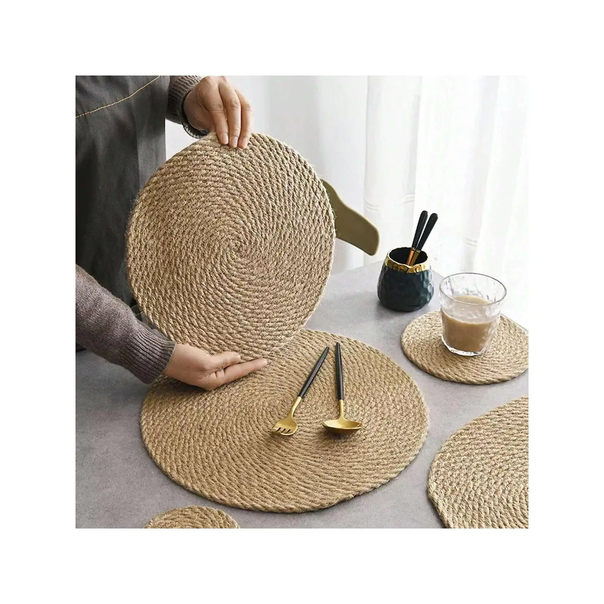 1pc Round Woven Placemats, Natural Hand-Woven Placemats, Braided Heat Non-Slip Weave, Friendly Handmade Farmhouse Weave Place Mats For Dining Table,Home,Wedding
