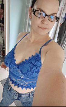 Product Review of Women's Backless Sheer Lace Crop Cami Top, Classy Elegant Adjustable Strap Deep V Neck Crop Top, Summer Clothes Women for Daily Vacation Party, Lace Cami from S**z 0