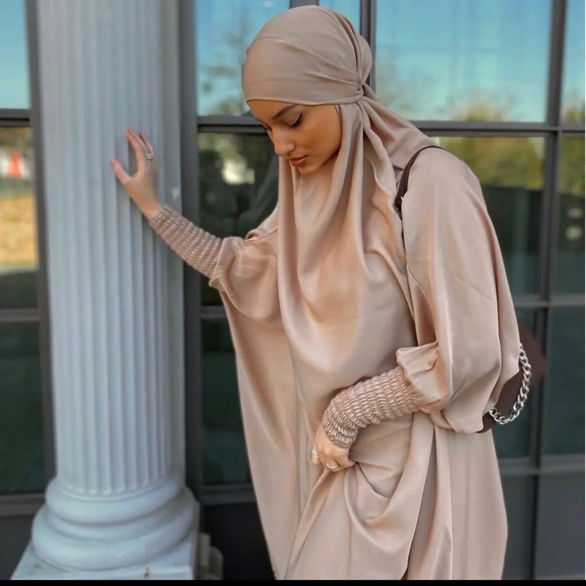 Premium 2 piece beige colour jilbab in Nida material hajj/ umrah/ casual wear