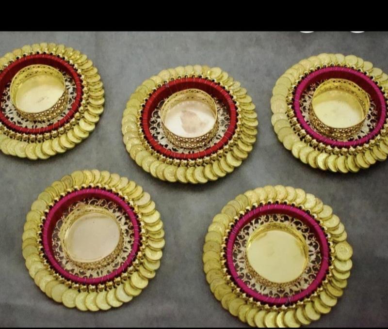 Set of 2 Elegant Coin Candle Holders with Ornate Gold Finish 2