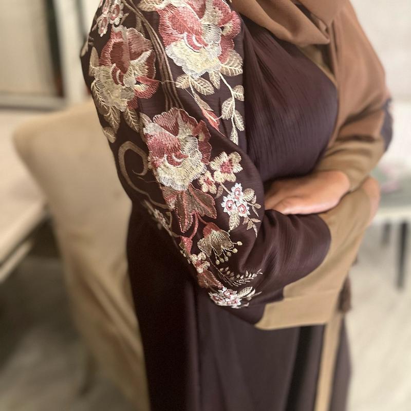 FAIZA 3 Piece Embroidered Open Abaya 2