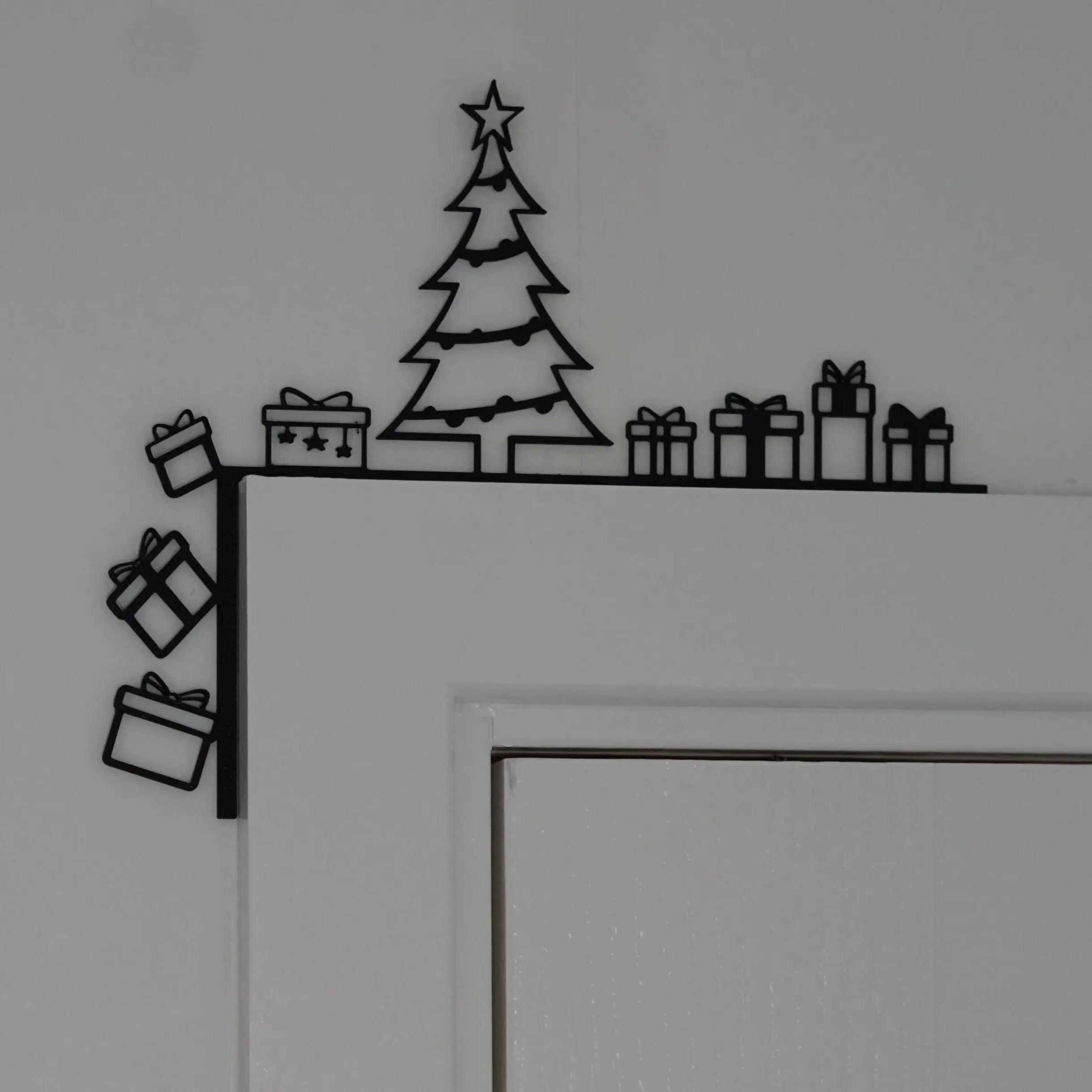 Festive Holiday Door Frame Accent - 3D Printed Christmas Tree Door Corner Decor with Presents Ornaments Decoration Gift Lightweight Room Light