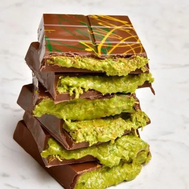 Original Viral Dubai Pistachio Kunafa Chocolate 200g Dessert Snack Bonbon |  Imported from UAE