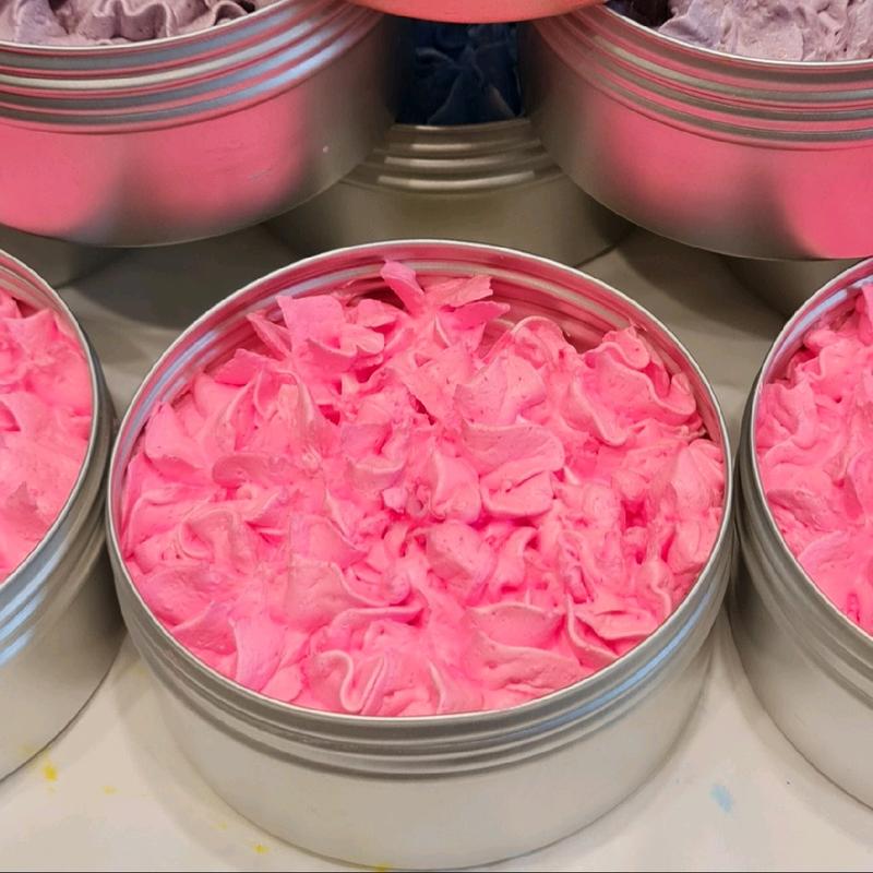 Bubbles with Scent Pink Whipped Soap with Apricot Kernel Oil and Lost Cherry Fragrance - 150g Body Wash for Moisturizing Skin Cleansing Body Care Color 5