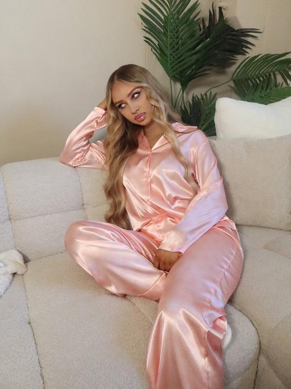 LIVE ONLY LILIOSA Christmas Collection COSY SATIN PINK HEART MONOGRAM LONG SLEEVE PYJAMA SET  Comfortable Soft WINTER Womenswear Loungewear Set Sleepwear Fashion Underwear Fit Pajamas, Homewear Basic Pjs, Festival Winter/Autumn, Christmas, Christmas gift 1