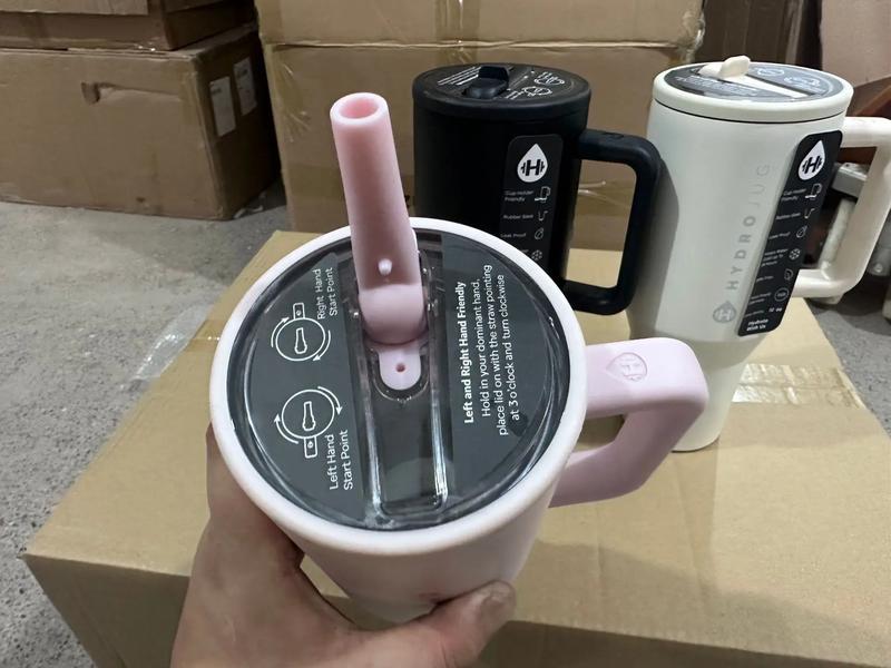 Product Introduction of HydroJug Tumbler 32OZ/40OZ Traveler Straw Lid Stainless Steel Vacuum Insulated Car Mug Double Wall Thermal Iced Travel 24