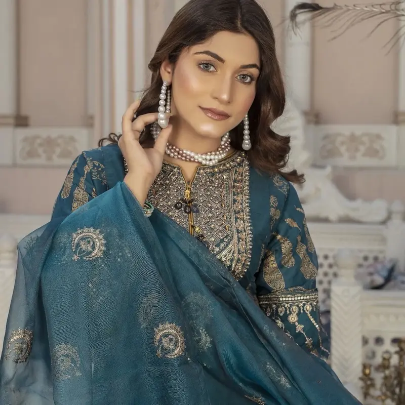 Beautiful Party Wear Embroidered & Digital Print 3pc Suit With Gharara & organza  Dupatta Womenswear 5