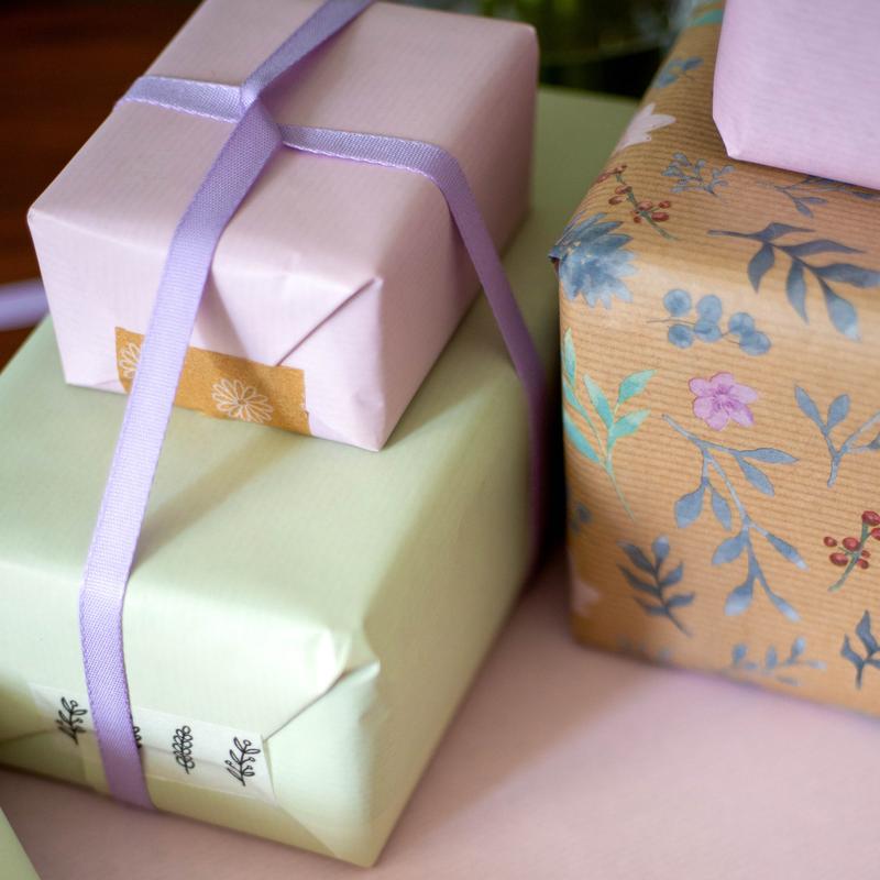 10m roll of Pink & Mint Green Kraft Wrapping Paper (500mm wide) Great for Birthdays, Weddings, Christening Gift Wrap 2