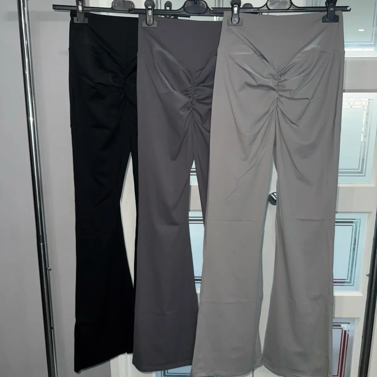 Yoga Scrunch Bum Flares