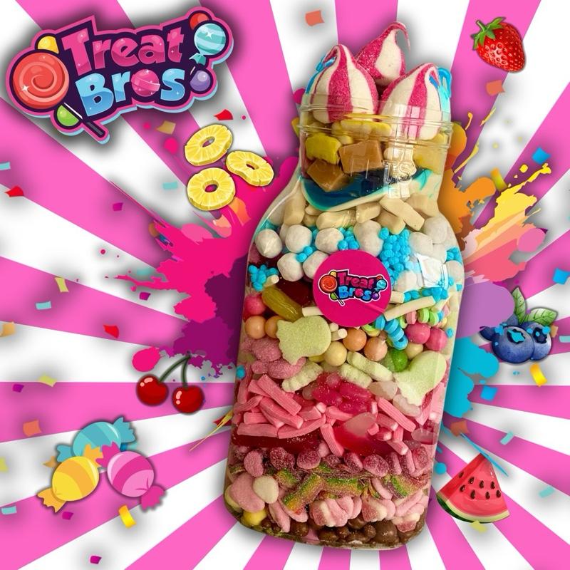 TreatBros Customisable 4.5 Litre Jar, Sweets & Chocolate, ideal Christmas gift! 0