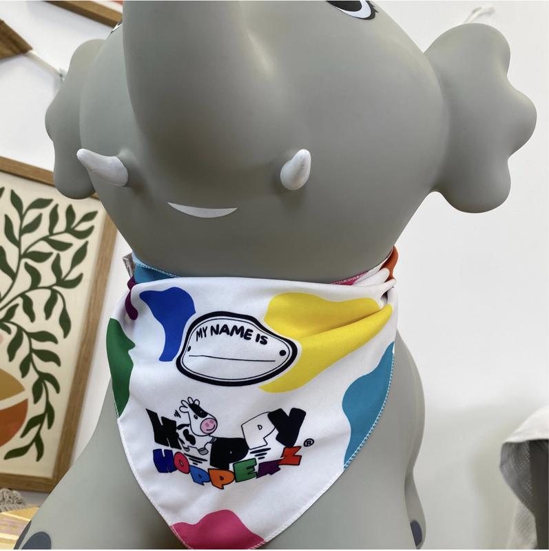 Happy Hopperz Personalise Me Happy Hopperz Bandana - Add a fun, personal touch by letting your child name their new Happy Hopper best friend! 7