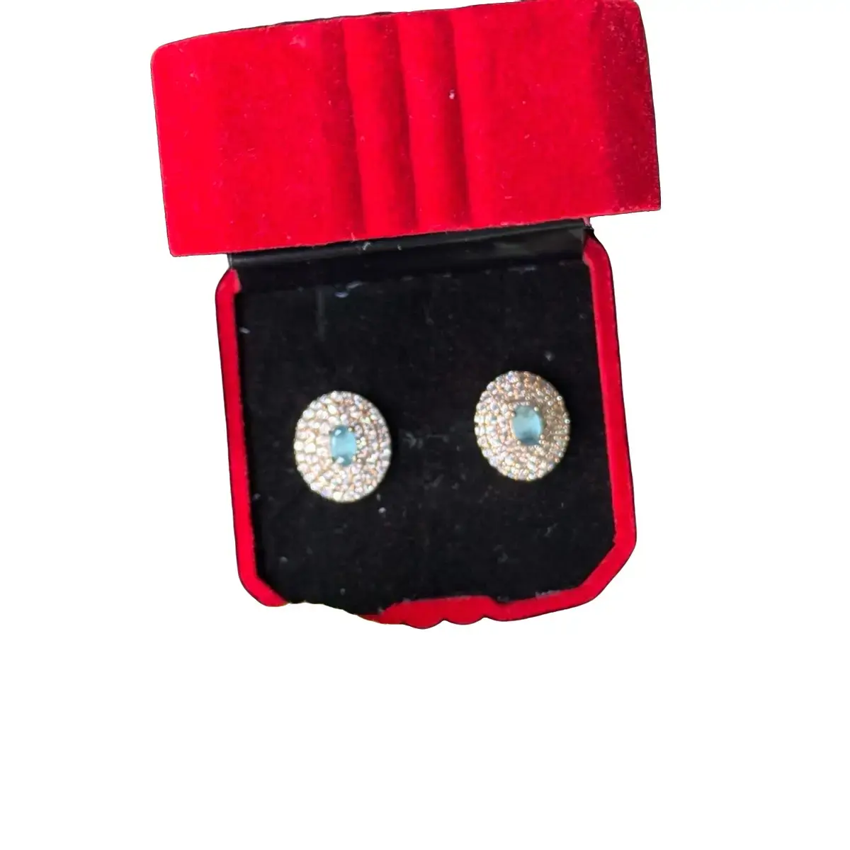 Women's Beautiful Stud Earrings - Perfect for Any Occasion