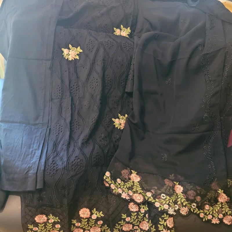 lawn suit in chickenkari  XL2PCS L 3PCS 0