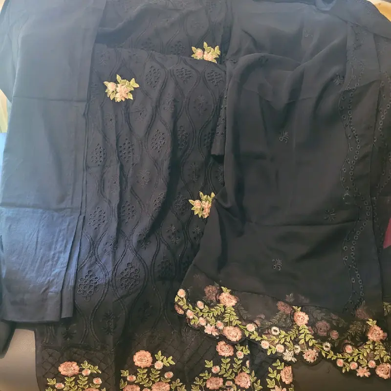 lawn suit in chickenkari  XL2PCS L 3PCS 0