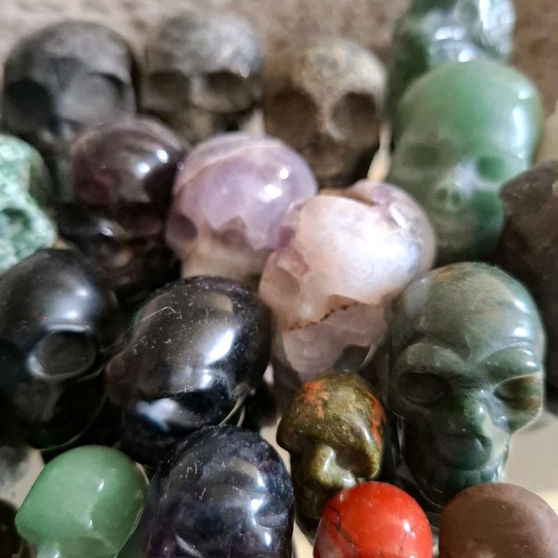 Skull carvings Decor Gift Shelf Ornaments 5
