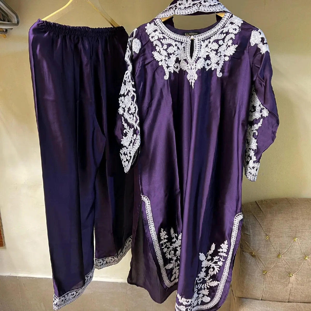 Pakistani Shamooz Silk 3pc fully embroidered Dress with plazo.