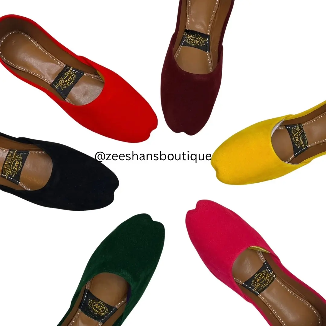 Suede khussa
