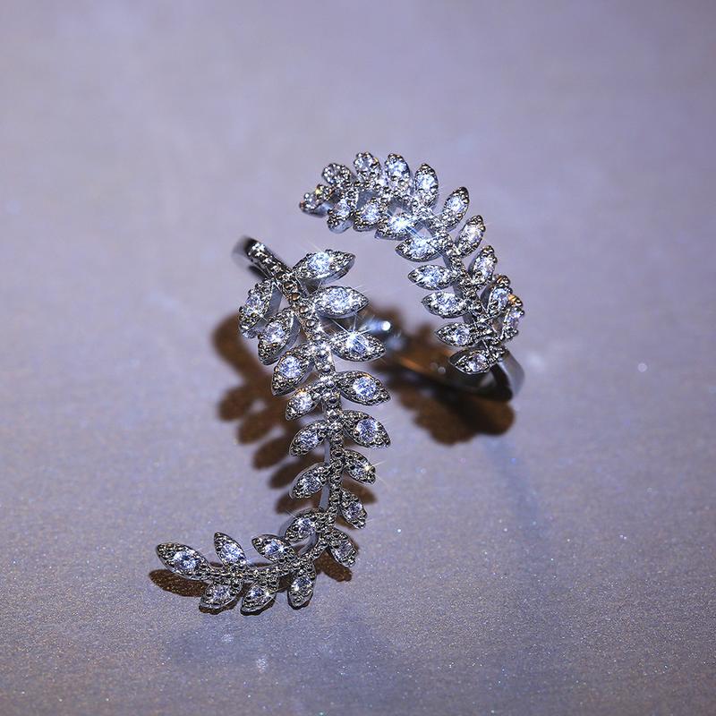 Luxurious High-end Fashion Accessory With Synthetic Zirconia Plant Leaf Design Long Ring 2
