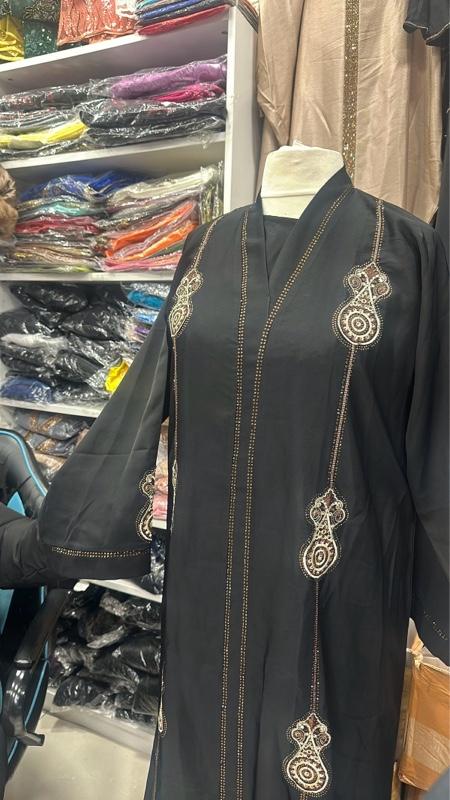 Product Introduction of black closed abaya 1