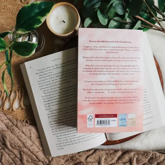 Twisted Hate by Ana Huang: the must-read enemies to lovers - Paperback, 5 May 2022 2