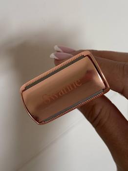 Product Review of Swanne Rose Gold Safety Shaver, Luxury Reusable Shaver for Women and Men, Plastic-Free Shaver, No Strawberry Legs, No Ingrown Hairs, Eco-Friendly Gift from L**E 0