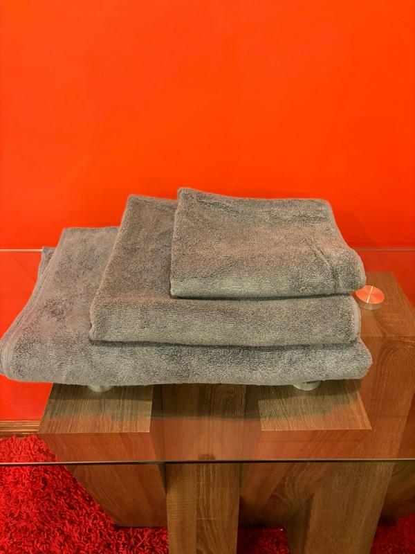 Product Introduction of Luxury Towels - Soft and Cozy Bathroom Accessories 1