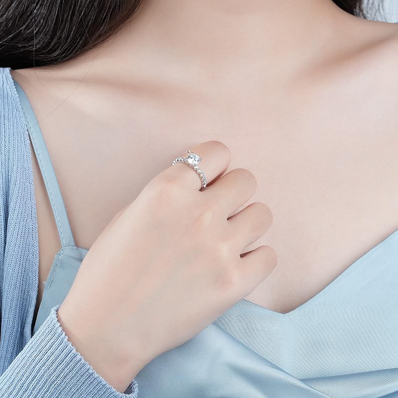 【#124】925 Sterling Silver Four Claw 1CT Moissanite Ring 2