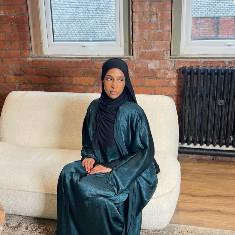 Nûr Abaya Set - Women’s Metallic Abaya - PartyWear - 2 Piece Set , Abaya & Slip 4