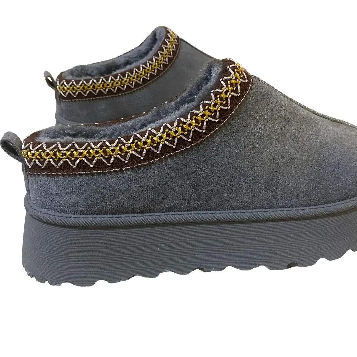 Women's Faux Fur Slip-On Slippers - Perfect for a Cozy inside outside - Flipflop, Girl Footwear Walking Shoes slipper shoe Slide Winter Comfort chunky Soft Kitchen