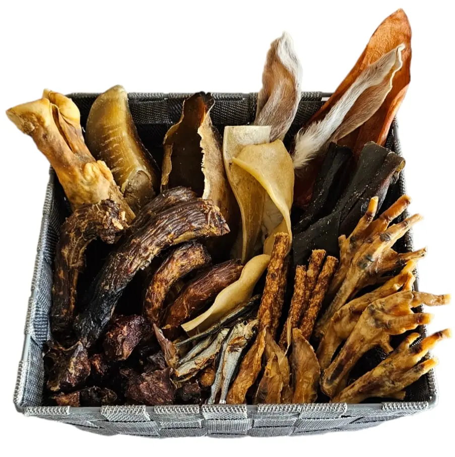 Deluxe 50 Item Box Healthy  Natural  Variety  Treats For Dogs Chews Gift Lamb Skin Pig Skin Camel Skin Lamb Leg chew