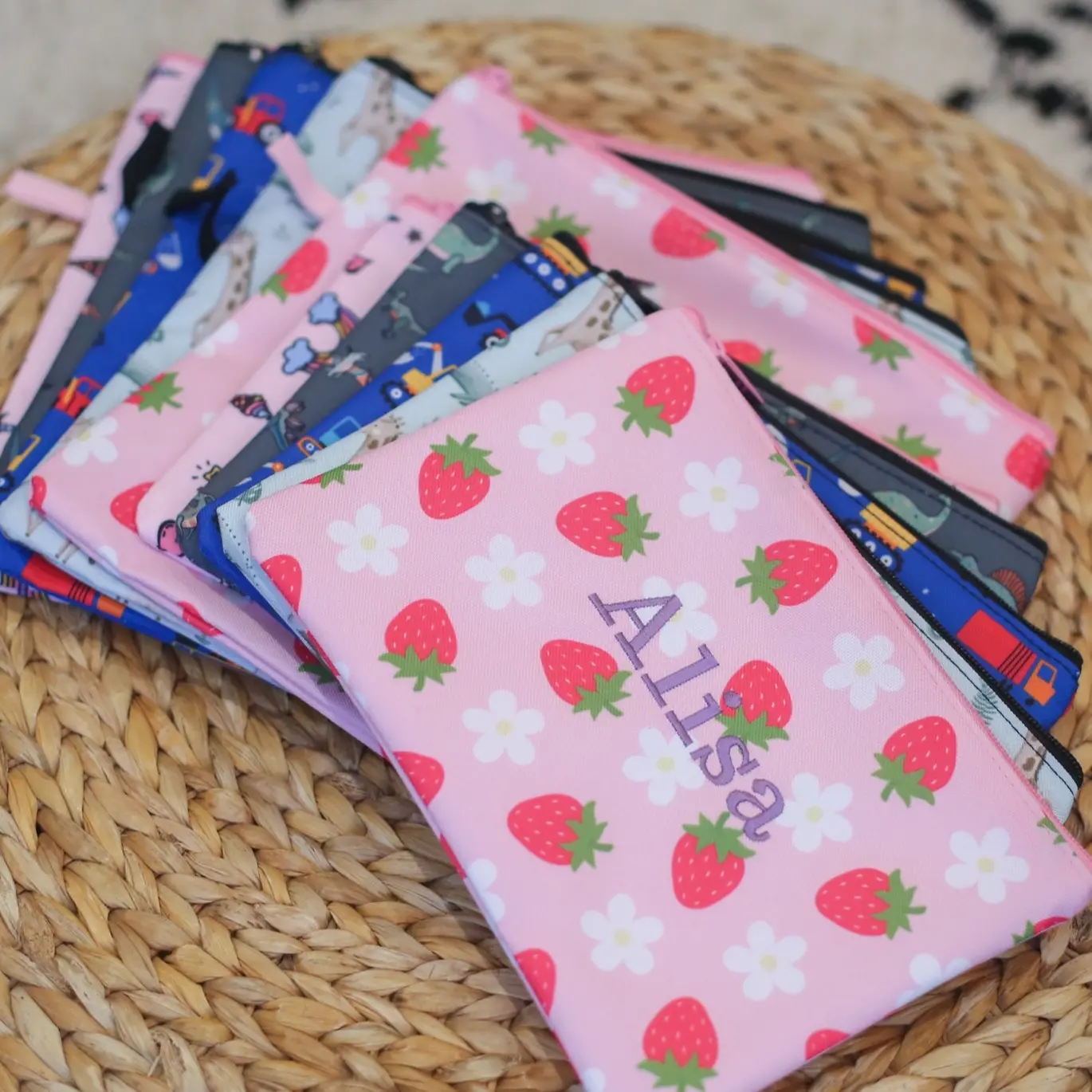 FrostyBabyBoutique Personalised Grab & Go Pouches, Pencil Case, Medecine Bag, Snacks, Nappies & Wipes, School Pouch, Nursery, Plane Snack Pouch