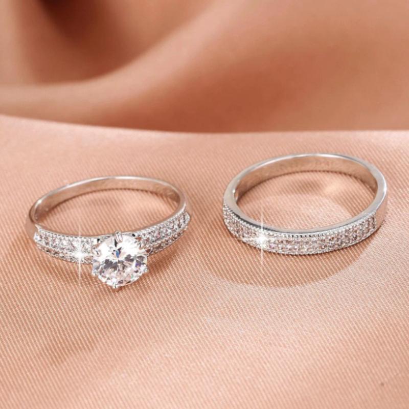 Set of 2 Cubic Zirconia Decorative Rings for Women 2