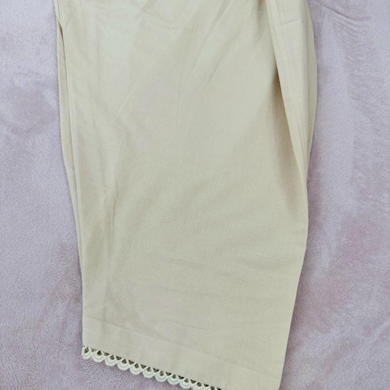 Khaddar Women's Shalwar Winter Bottoms - Black Skin Off White Colours 5