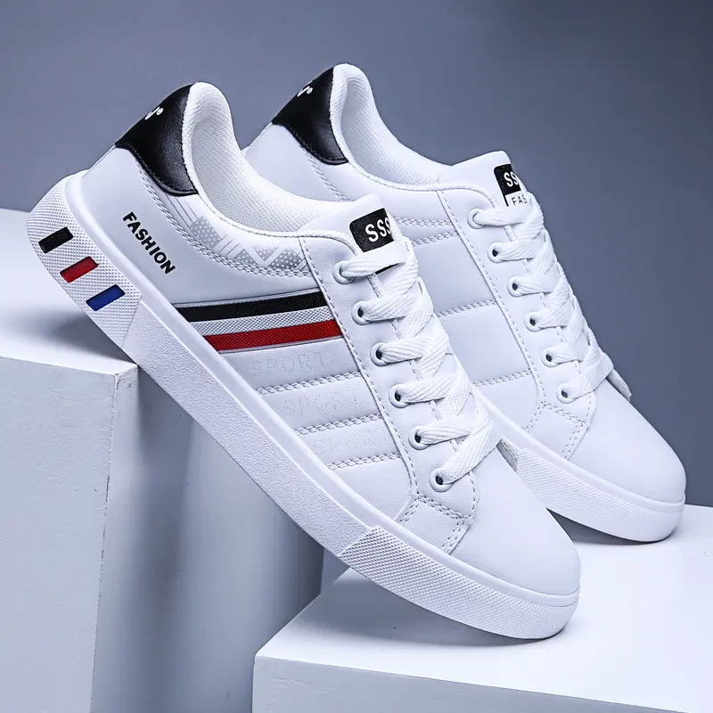 Autumn men's shoes large size new men's casual sports shoes all match small white shoes Korean version of male board shoes low top