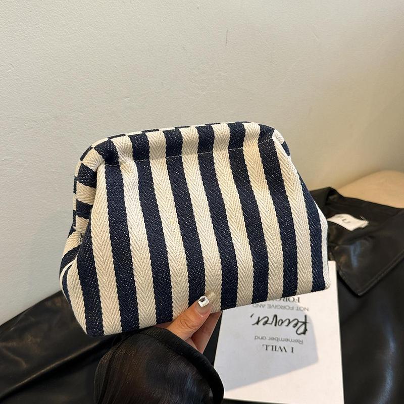 Product Introduction of Crochet Canvas Clutch Purse for Women Summer Beach Clutch Bag Ruched Cloud Bag Colorblock Ladies Luxury Evening Handbag Purse 85