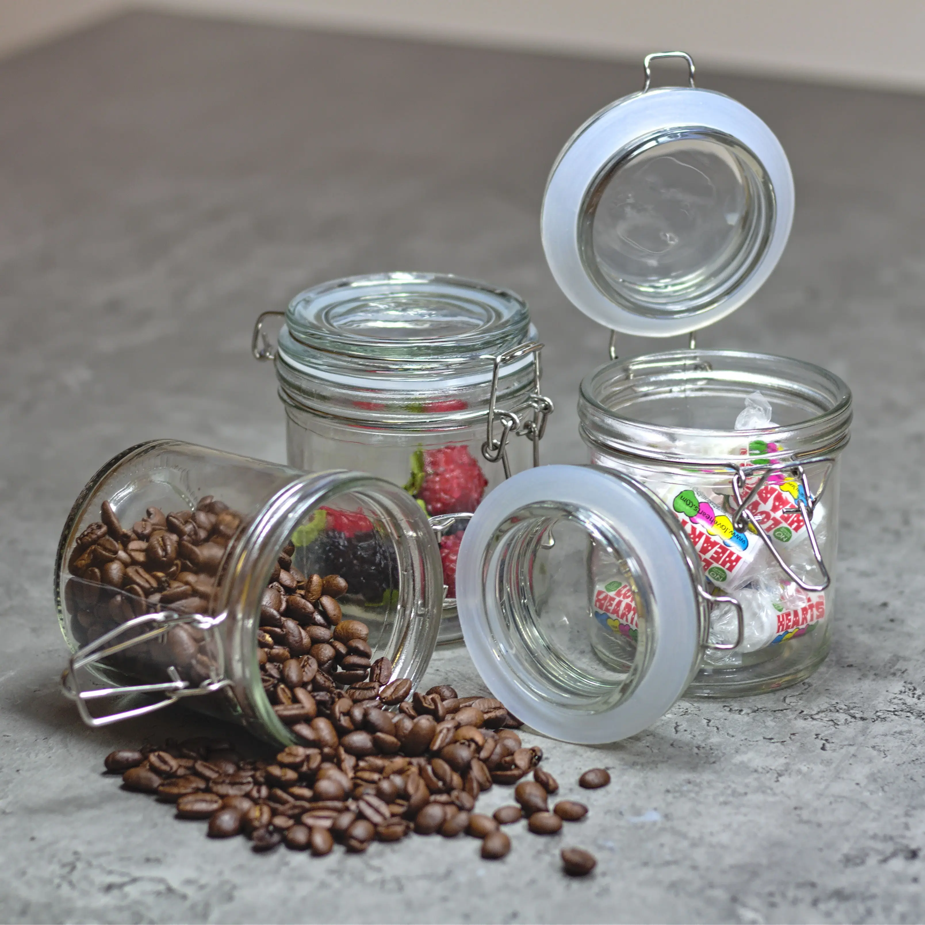 Chef-Hub set of 6 glass storage jars with metal clip and seal - 325ml capacity ideal for herbs, spices, tea, coffee, sugar etc
