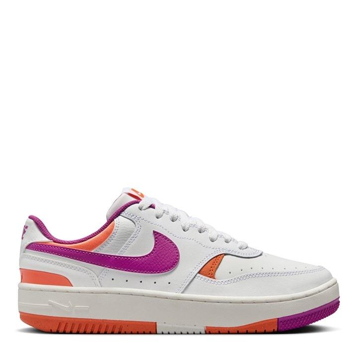 Nike Womens Gamma Force Low Trainers 8