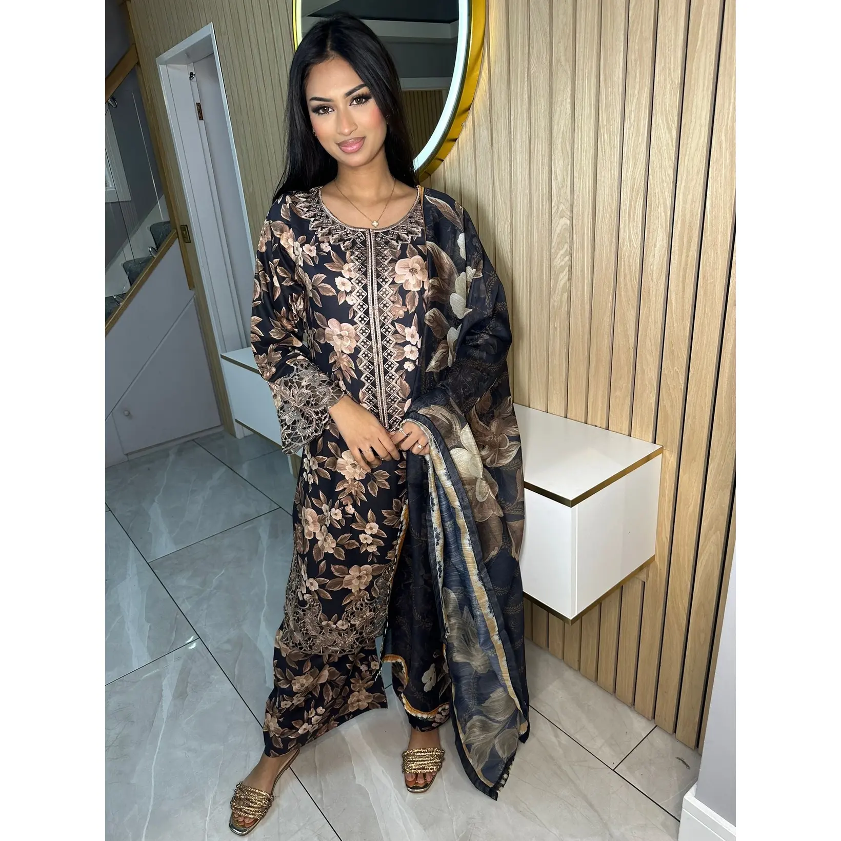 Designer By Raniya 3pc Linen Printed suit