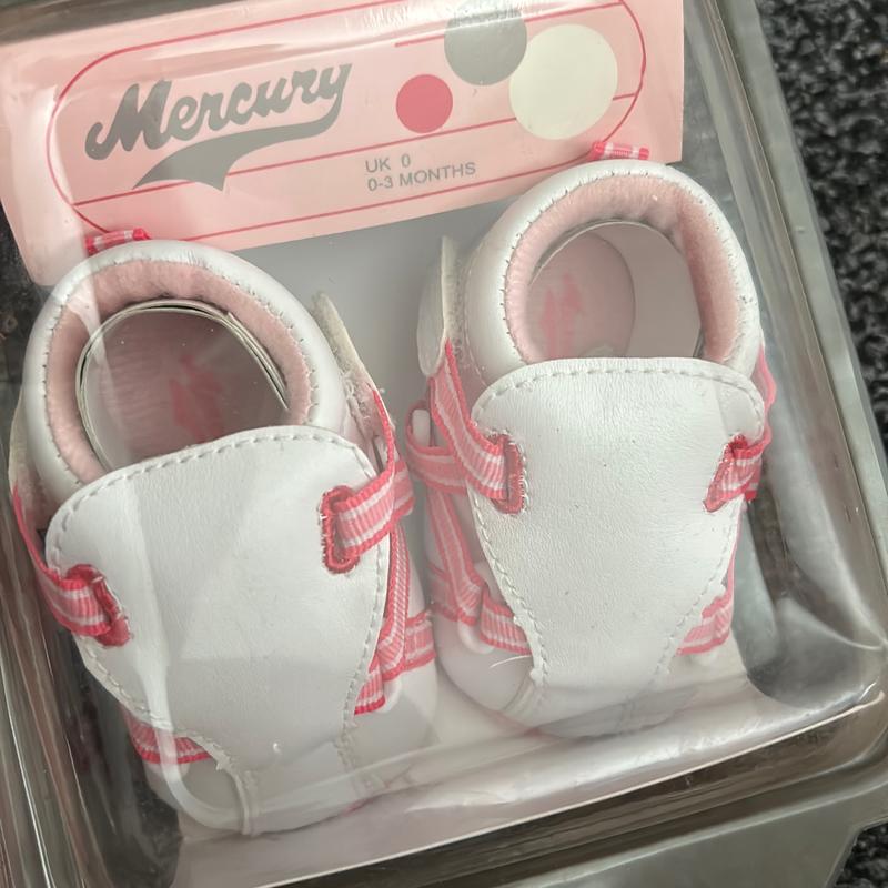 Baby shoes 1