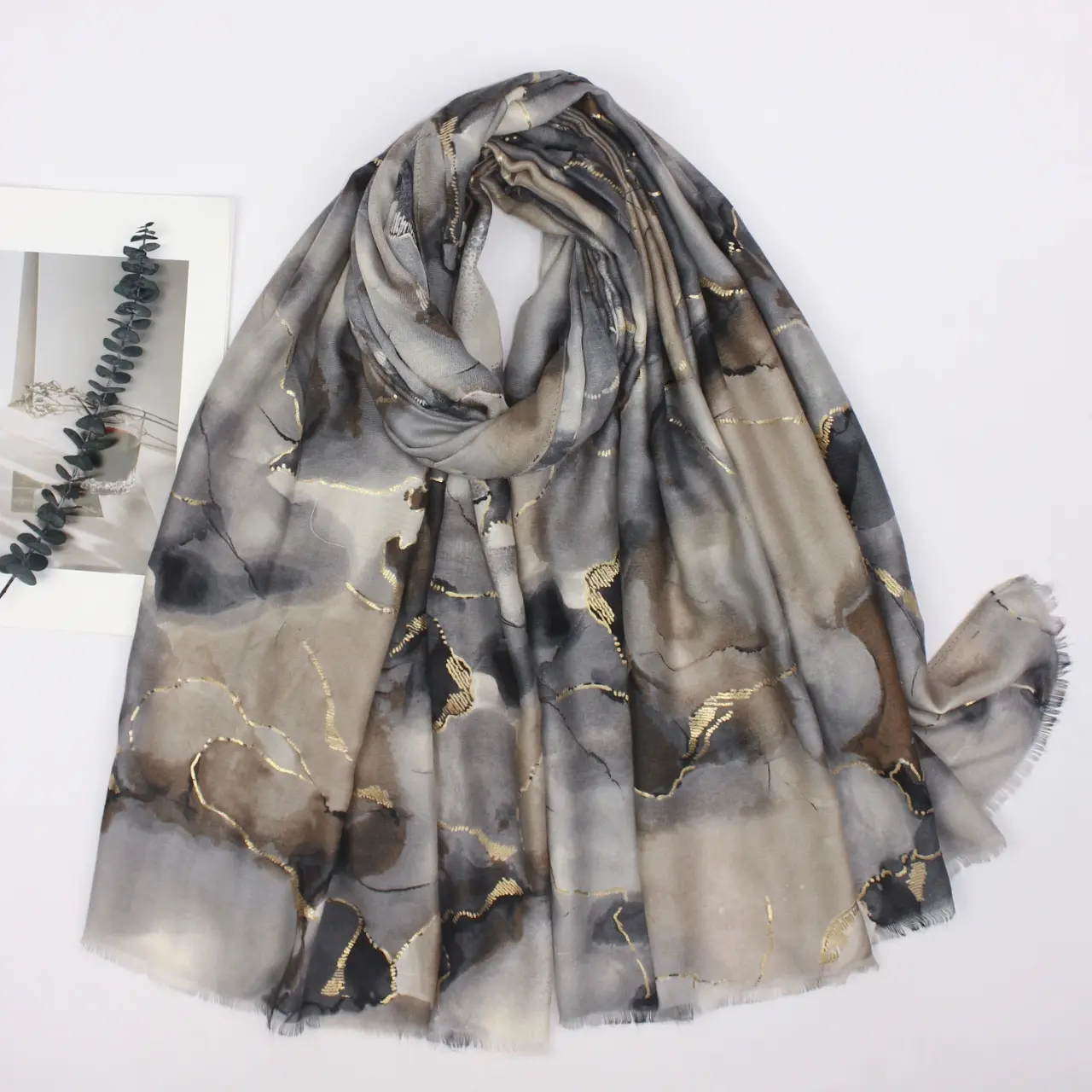 Anglo Winter Warm Scarf Women--Cotton Blend Watercolor Northern Lights with Gold Shawl Hijab,Lightweight Neck Warmer Fashion Accessories Gift for Friends,Family