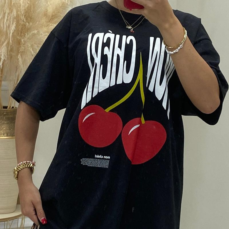 MON CHERRY OVERSIZED T-SHIRT Womenswear 2