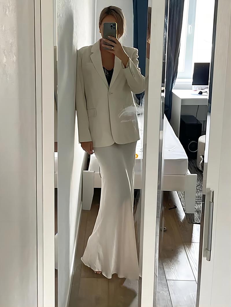 Product Introduction of 2025 Women's fashion loose high-waisted long skirt Womenswear Bottom 9