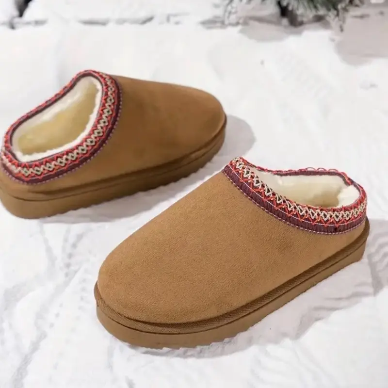 Autumn Winter Warm Suede Braided Outdoor W Slippers Fashion Genuine Leather Fluffy Fur Lining Shoes for Autumn Winter Flat Sole and Platform Sole 2 Styles Optional Women's Autumn Winter Warm Suede Braided Outdoor Slippers with Fluffy Fur Lining - Girl gif 2