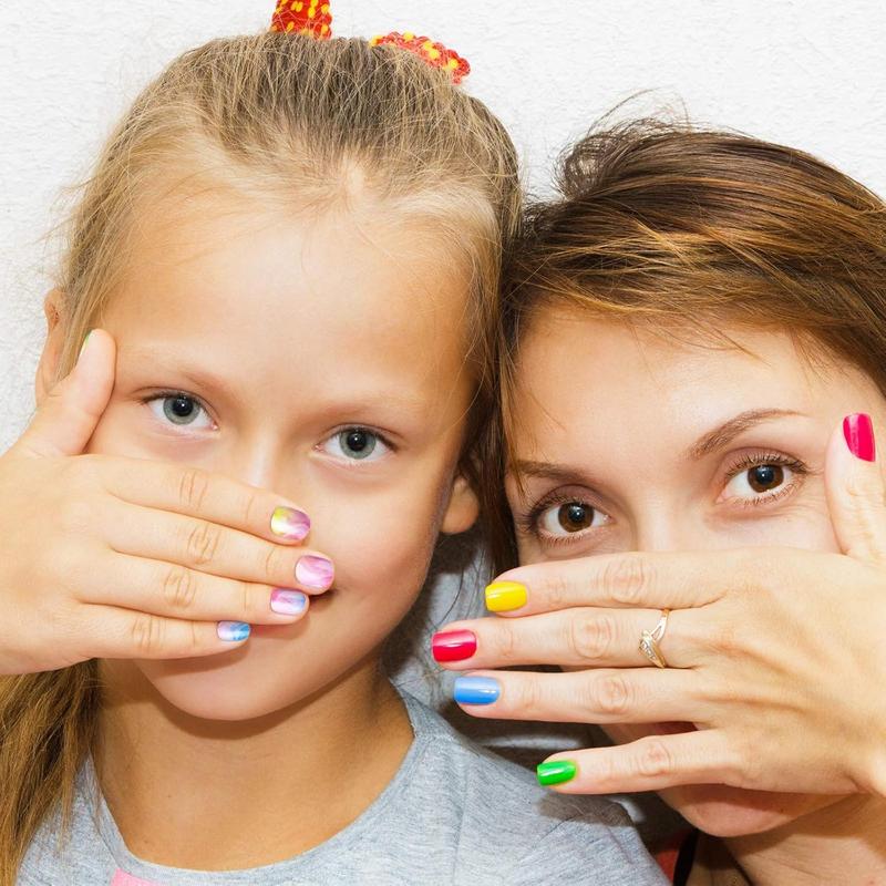 120 Pieces Kids Press on Nails Children Fake Nails Artificial Nail Tips Girls Full Cover Short False Fingernails for Girls Kids Nail Decoration (Sweet Pattern) 3