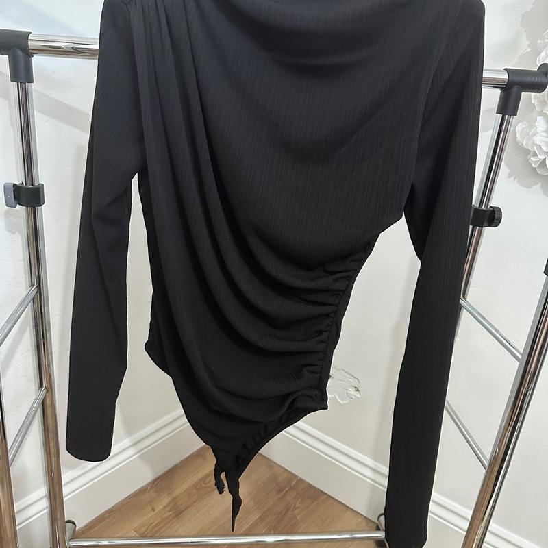 Ruffle body suit 3